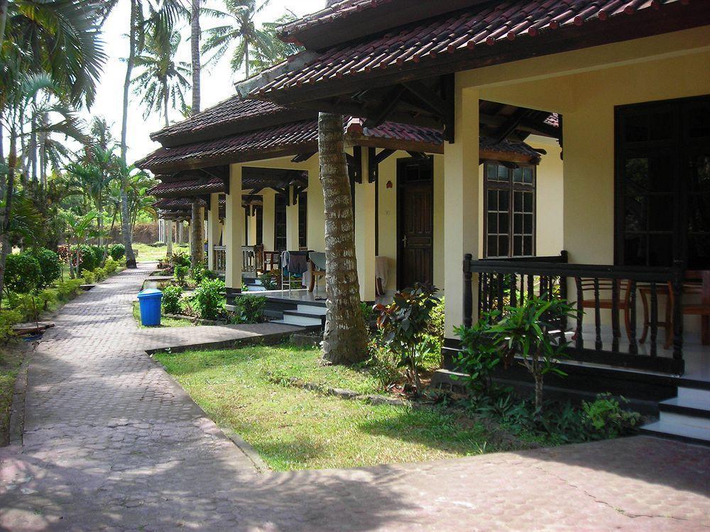 Kuta Indah Hotel Kuta (Lombok) Exterior foto