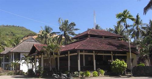 Kuta Indah Hotel Kuta (Lombok) Exterior foto