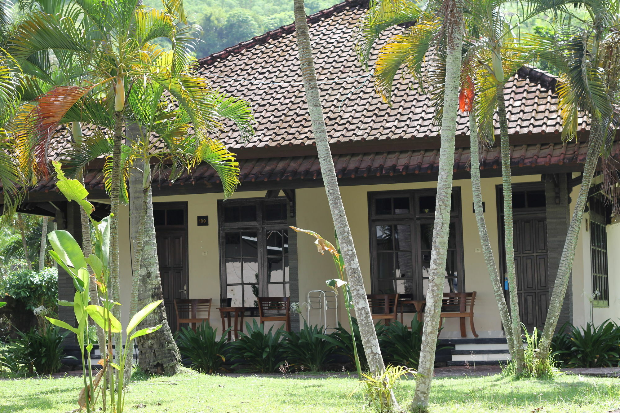 Kuta Indah Hotel Kuta (Lombok) Exterior foto